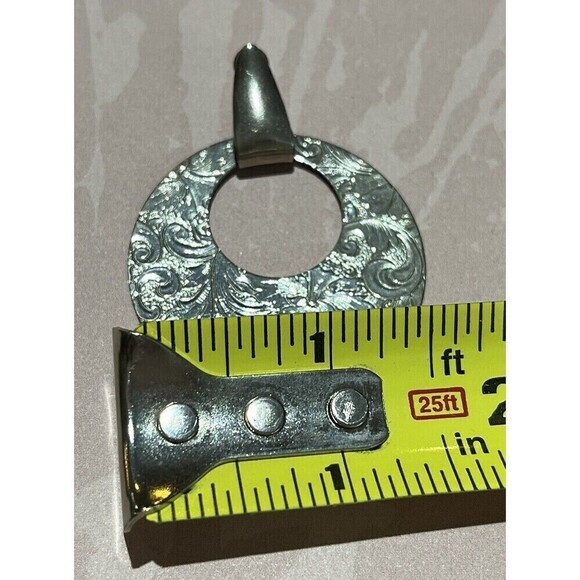 Vintage 70s Silver Tone Filigree Flower Hoop Clip Earrings Boho Hippie - Picture 9 of 9